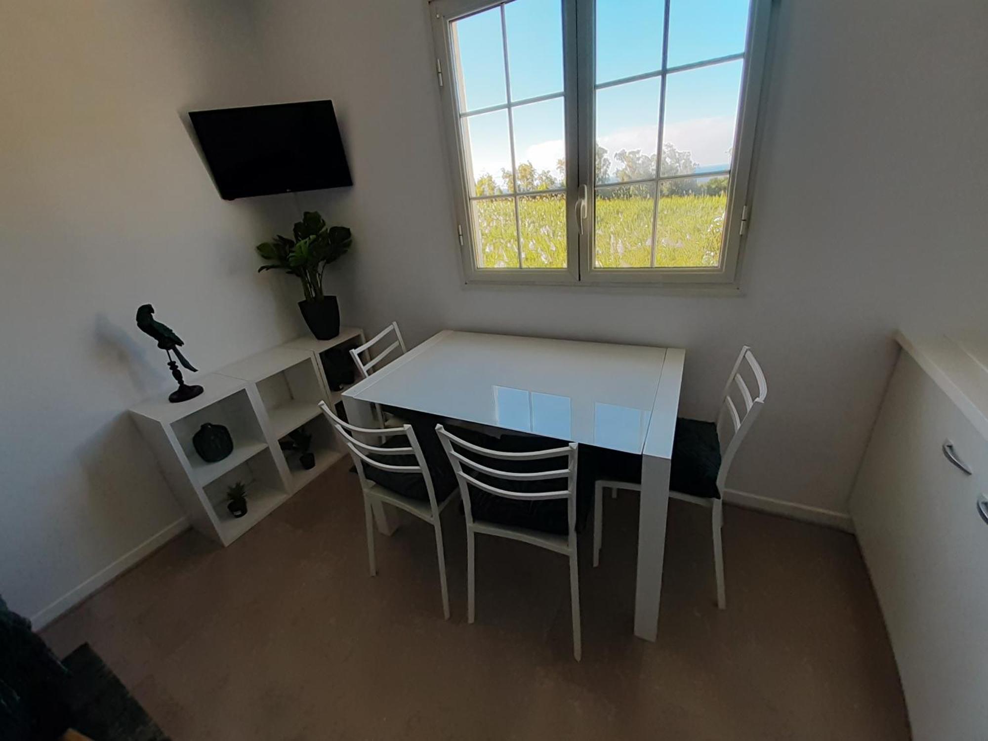 Joli Appartement, Piscine, Jacuzzi Sainte-Suzanne Buitenkant foto